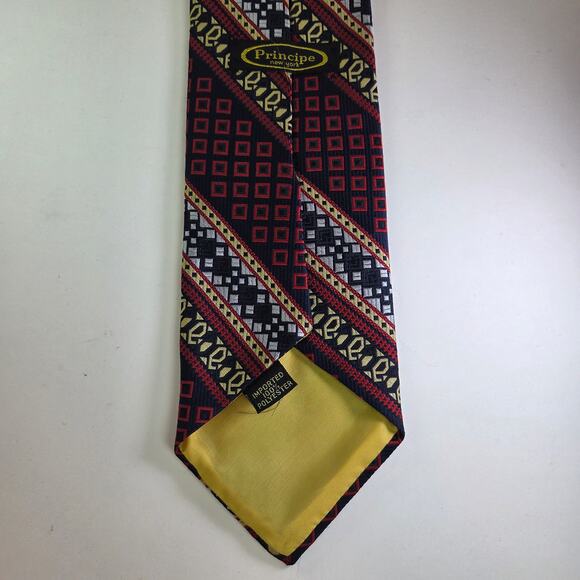 Vintage Reis Tie for Dayton’s Northbriar Shop Navy Red Diamond Print 4.5” Wide - Picture 3 of 9